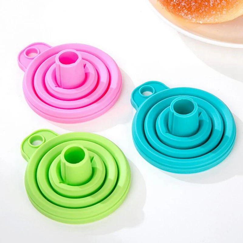 Silicone Oil Funnel, Kitchen Liquid Oil Dispensing Tool (random color)